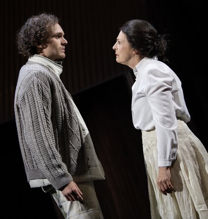 Florian Granzner (Xaver), Sara Nunius (Anna)