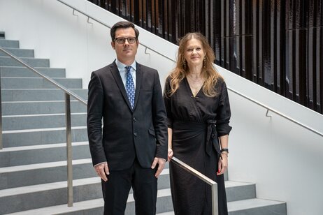 Irene Girkinger (Geschäftsführende Kaufmännische Intendantin) und Markus Lutz (Geschäftsführender Kaufmännischer Direktor) | © Andrea Widauer