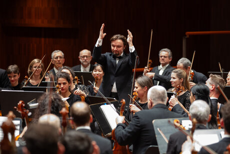 Ainārs Rubiķis, 4. Symphoniekonzert des Tiroler Symphonieorchesters Innsbruck am 23.02.2024 | © Manuel Giner